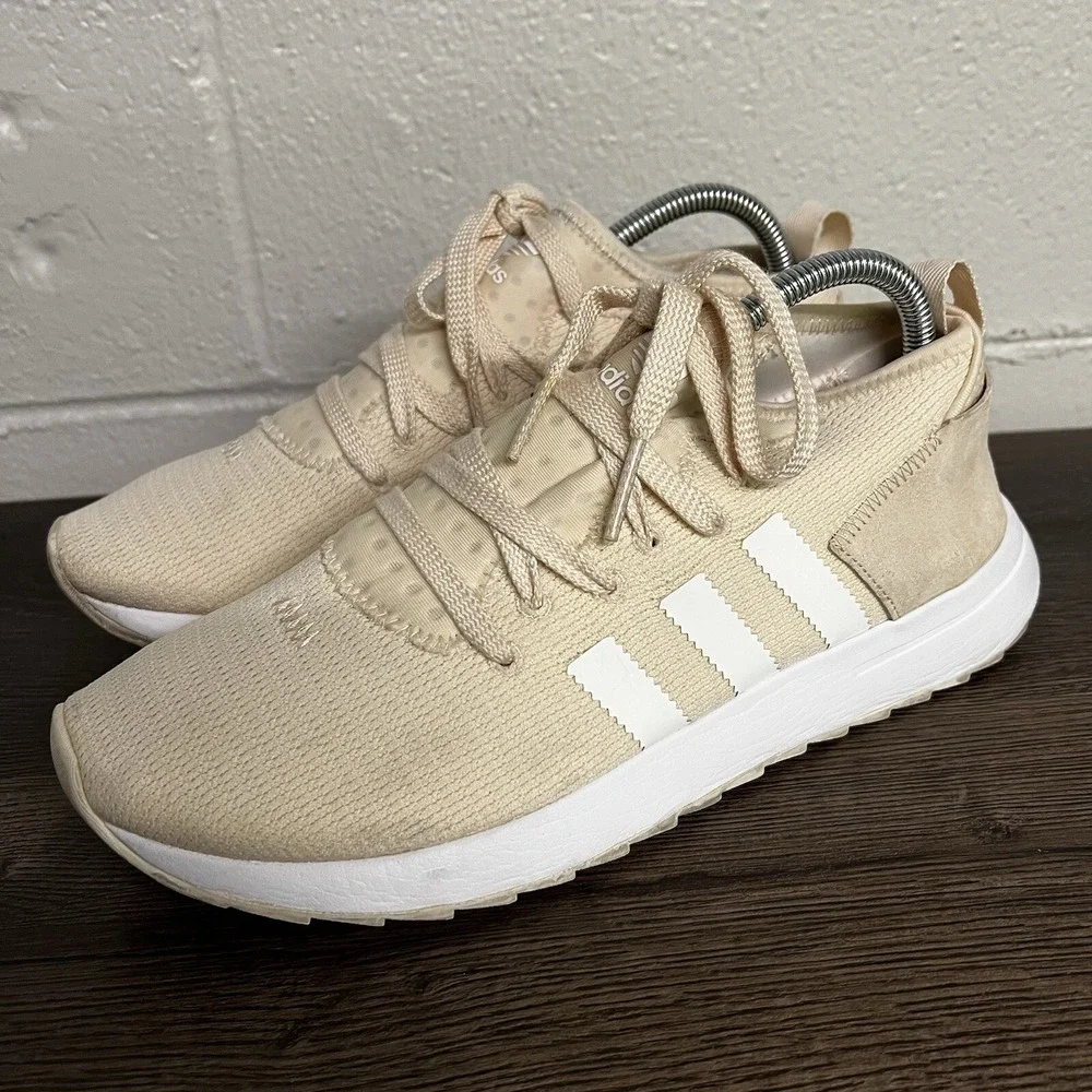 Adidas Womens Originals Flashback Tennis Shoes Beige BY9642 Lace Up Low Top 10 M